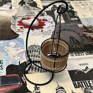 adorable hanging holder decor